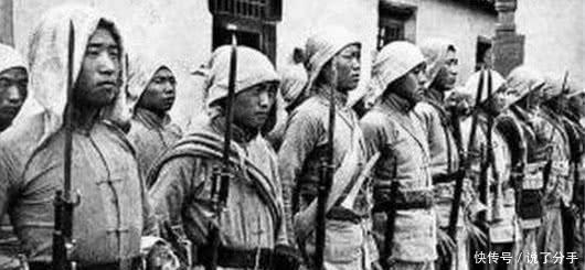 老照片|抗战老照片图2日本鬼子排队沐浴,图4手持汉阳造的战士!