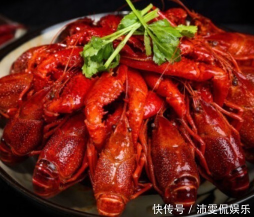 dh怀孕后孕妈要管住嘴,9类食物再馋也不要吃,全是为了胎儿好