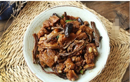  要多吃这肉，营养高于猪肉和鸡肉，滋补不上火，全家都爱吃