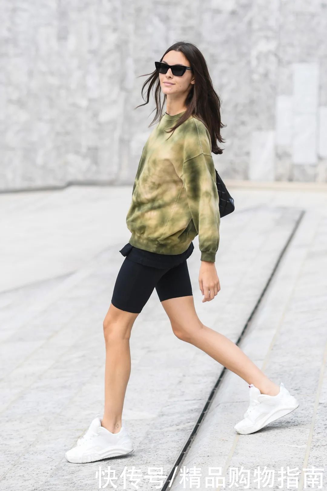 春夏|扎染穿对了,就是最炫度假风