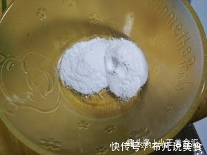 南瓜别再炒着吃了，试试这种做法，蒸一大笼也不够吃