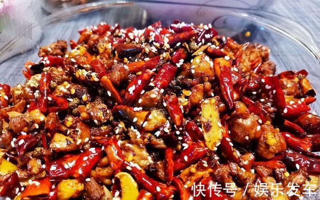 不一样的肉菜菜谱,干炒辣子兔丁,简单美味营养,超下饭,吃不够