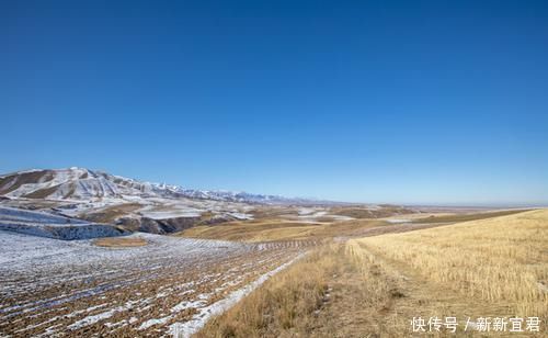 航拍|航拍世界最高最大的旱地麦田，大雪过后，此景令人如痴如醉