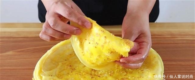 家常版早餐饼做法,十分钟就能搞定,简单易学又美味,适合上班族