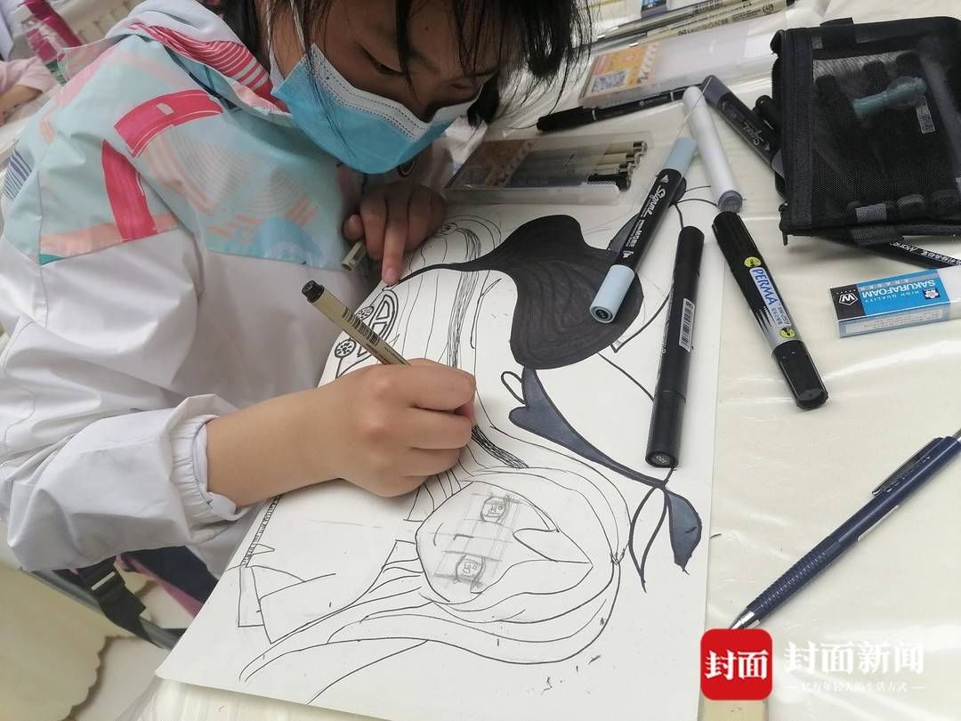封面新闻|“动漫之城”举行少儿漫画大赛，日本评委看了都说“棒棒哒”