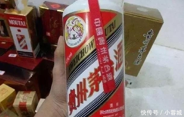 红丝|为何茅台酒要绑“红丝带”?你不知道的3个“秘密”,不懂白喝了