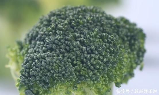 蜂蜜|藏在身边的“胶原蛋白”食物,女人别不舍得吃,美容养颜抗衰老