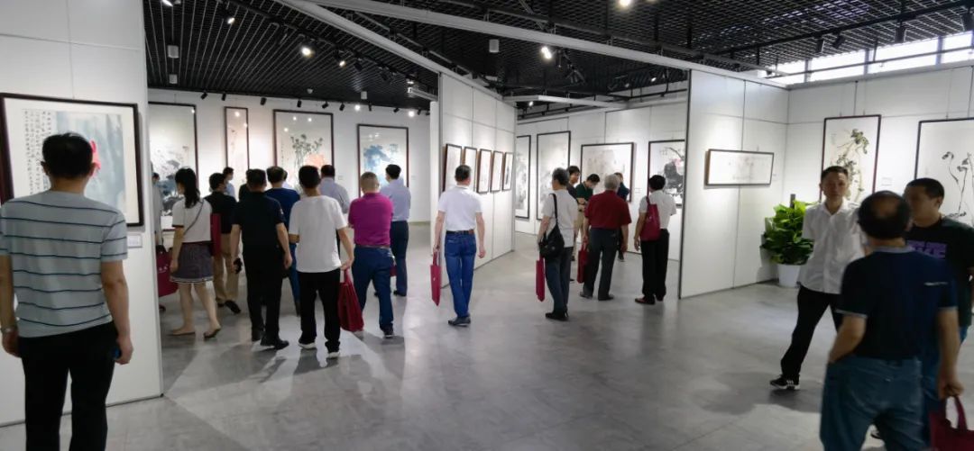 梁岩|丹青结同心，彩墨颂党恩—梁岩、刘永泽、罗丹青书画联展揭幕