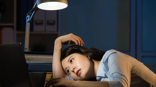 愉悦|肝病的“催化剂”,与酒精无关,这个坏习惯,很多人却都改不掉