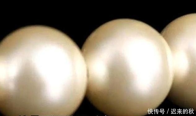 母亲|母亲压箱底的佛珠,曾拍出6000万天价,专家估价,小伙汗都下来了