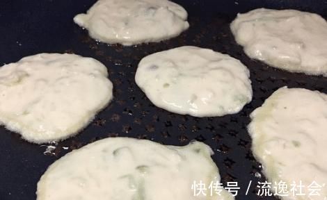 鸡蛋|两个鸡蛋、一根萝卜，8分钟搞定早餐！简单又好吃，适合上班族！