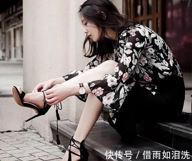低跟鞋|高跟鞋对女人有不可抗拒的诱惑,那么对于男人呢?