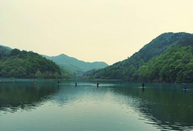 小麻鱼|湖北这个地方当地人超爱去，被赞武汉的招牌，距市区也仅50公里