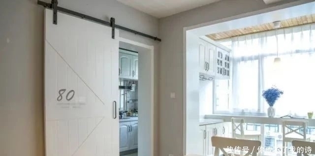 谷仓门|头一次见卫生间厨房用这种隔断门，太聪明了，老婆回家就照做！