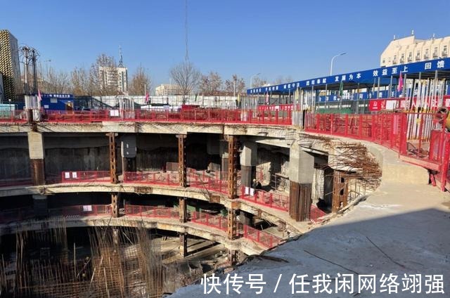 地铁|调查天津某豪宅盘施工现场!