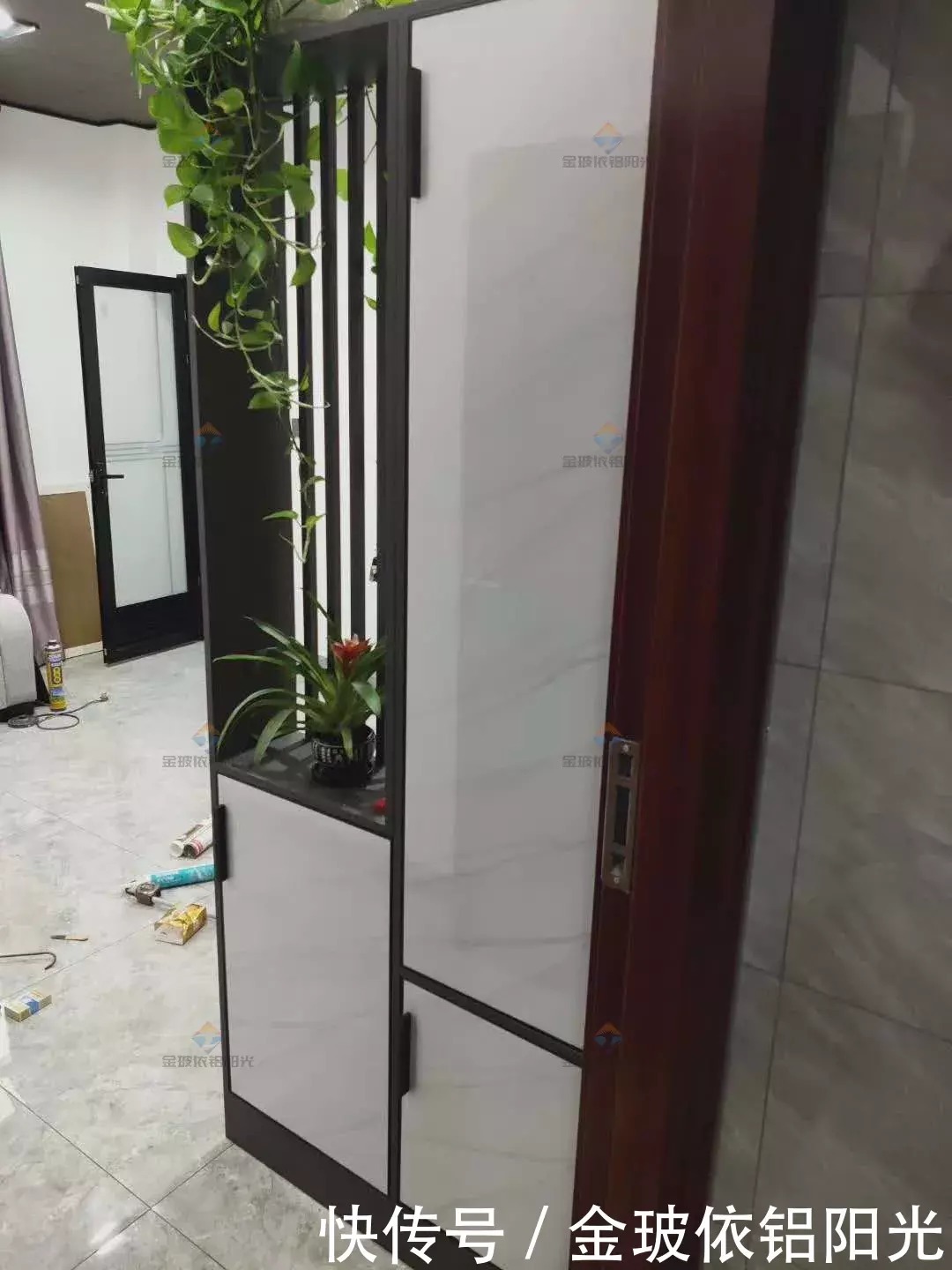 家居|打破传统和标准,家装要美观也要健康,铝家居工序简易不当冤大头