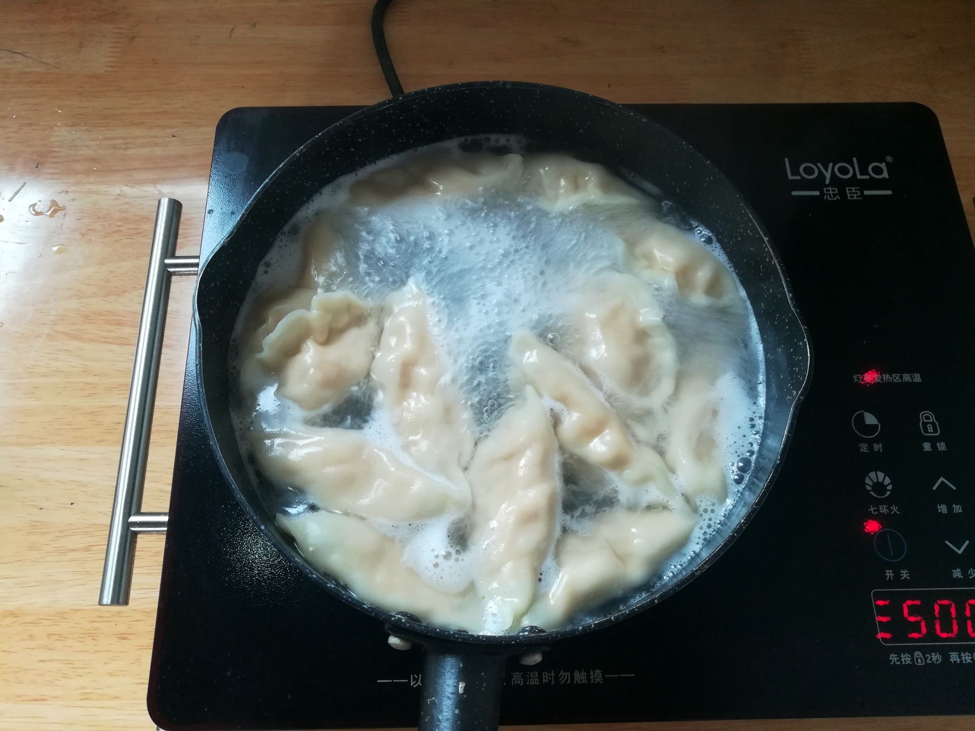 立冬吃饺子就爱这个馅,比萝卜白菜香,比韭菜鲜,很多人都没吃过