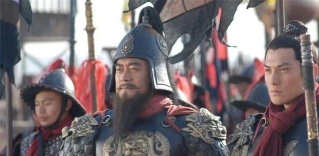 水浒传|在水浒传中武功高的三个人是谁一个神秘失踪,两个在战场上