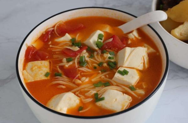 腰肢|媳妇最近迷上了这碗汤，隔一天喝一碗，肚腩消失了，腰肢也变细了