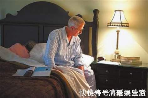 子女|父母给2个儿子全款买房,却被赶出家门不要对子女太好,不值得