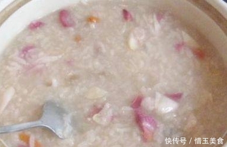玫瑰花桂圆粥,母亲节做一碗送妈妈,美容又养颜,妈妈一定喜欢