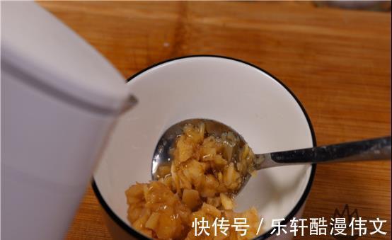 新吃法|补药一堆,不如雪梨2斤,教你养生新吃法,睡眠好,身体棒,美味
