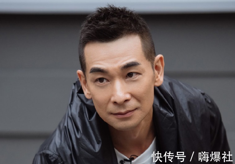 退出|爆料成事实!《中国好声音》官宣那英退出,将由廖昌永接捧