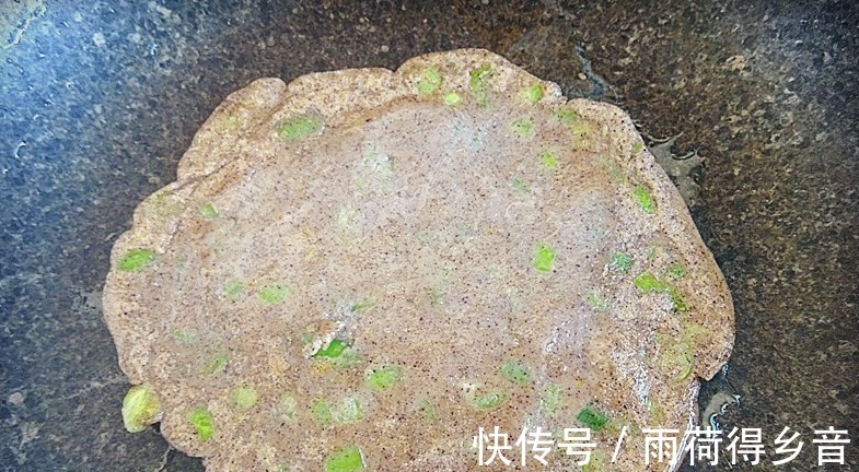 全麦粉|入伏后,有个主食可以常吃,10分钟上桌,营养美味,消汗又顶饱!