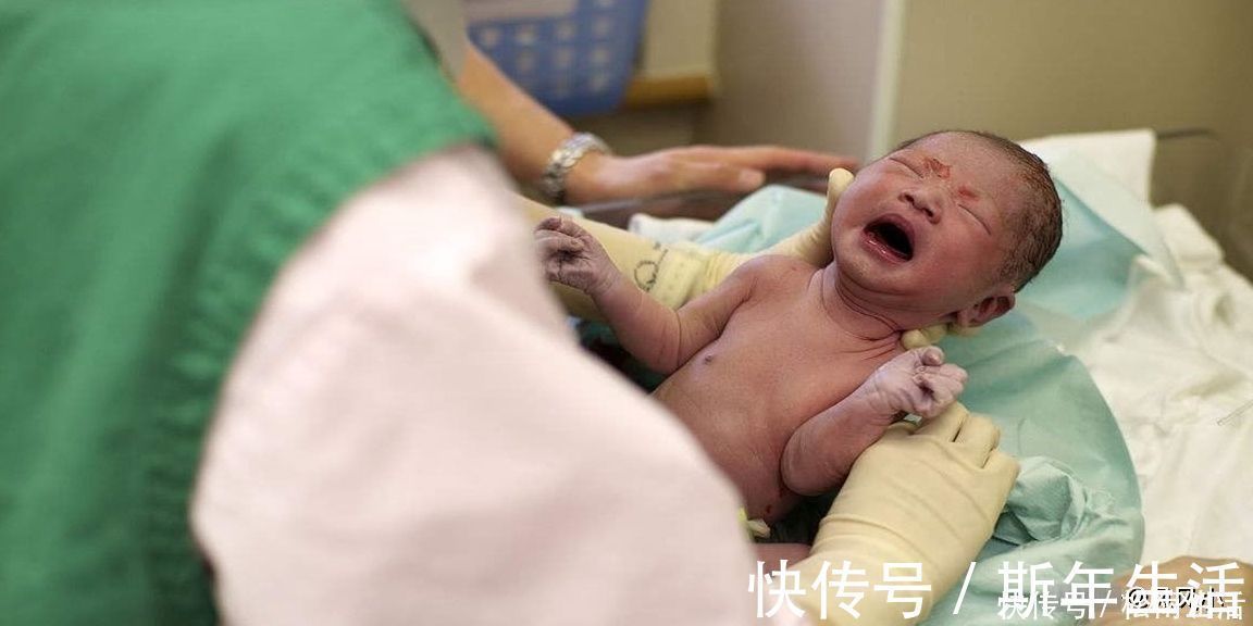 小脑袋|原来孕期肚子一直在跳,可能是胎儿在“忙”它,和胎动无关