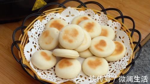 奶香小发面饼,全程不加一滴油,绿色营养又美味,老人小孩都能吃