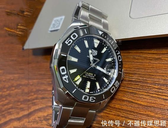 腕表|男士夏季选休闲表？全靠颜值来撑门面，泰格豪雅豪华休闲风