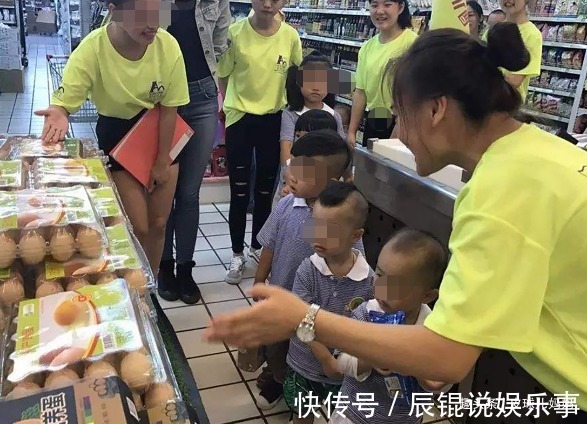 父母|1岁娃拽了颗葡萄,超市工作人员怒斥这是偷吃,妈妈高情商回应