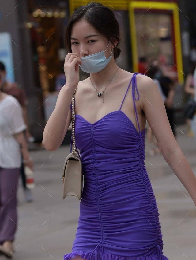 时尚感 修身褶皱裙,时尚感十足,尽显温婉大气!