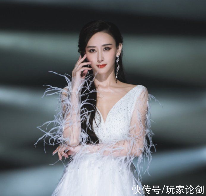 浪姐2五公结果出炉，周笔畅倒数第一，陈小纭没被淘汰惹争议