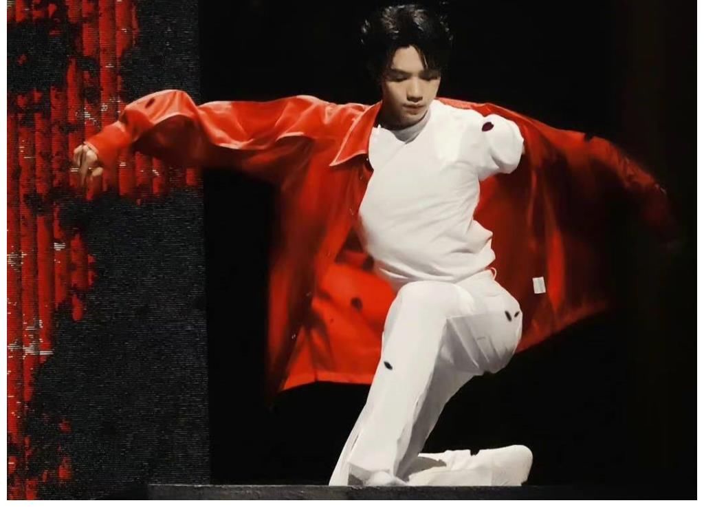 沈腾|和杨洋师出同门,参加《青你3》脱颖而出,21岁的他未来可期