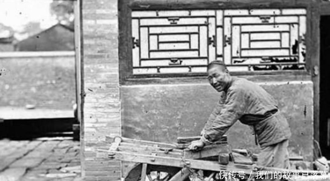 点烟|清末老照片，图一无可救药，图五溥仪给叼着烟的婉容点烟