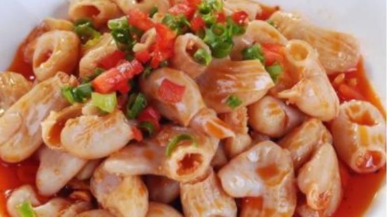 营养均衡|在家做道新鲜海鲜菜给孩子吃,对智商情商提升有意义,孩子开心