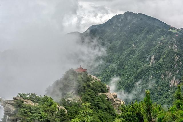 奇险|雄奇险秀闻名于世，庐山旅游攻略