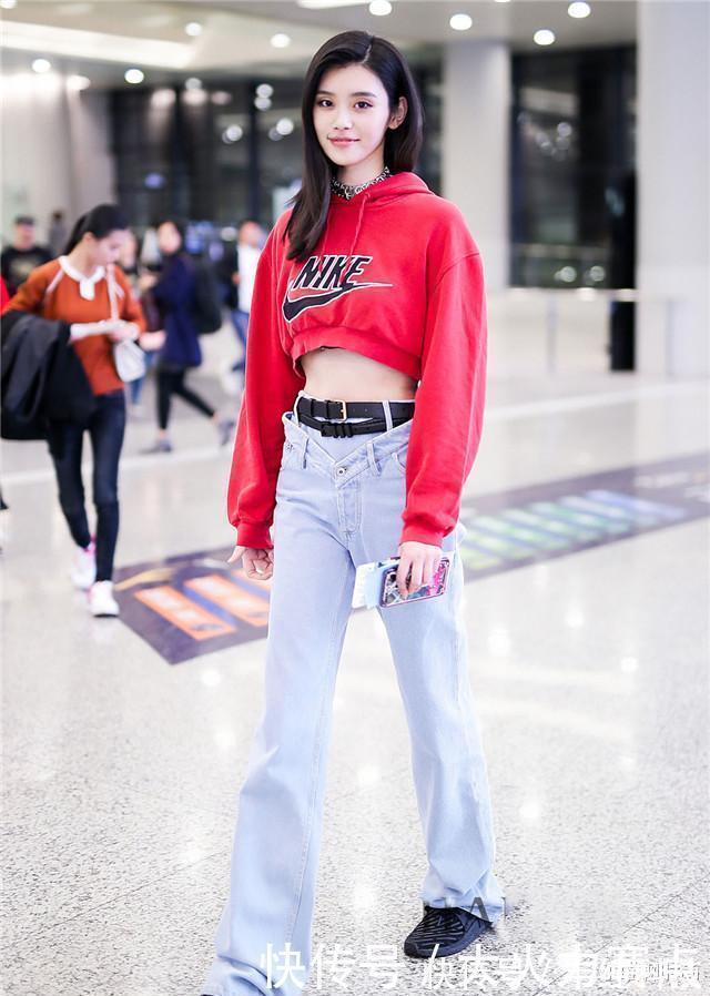 版型 阔腿裤已经凉了,今年最流行的一种裤子叫“托腹裤”,遮肉又显瘦