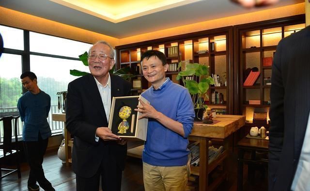 封锁|历史重演美国科技封锁面前,稻盛和夫一招制敌任正非学到了