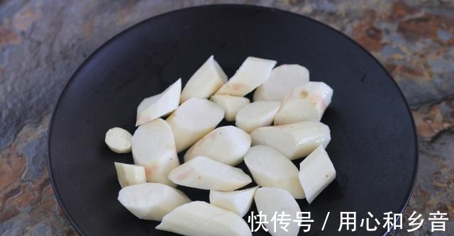 冬天打豆浆，我都会加点儿它，营养滋补口感妙，让家人平稳过冬！