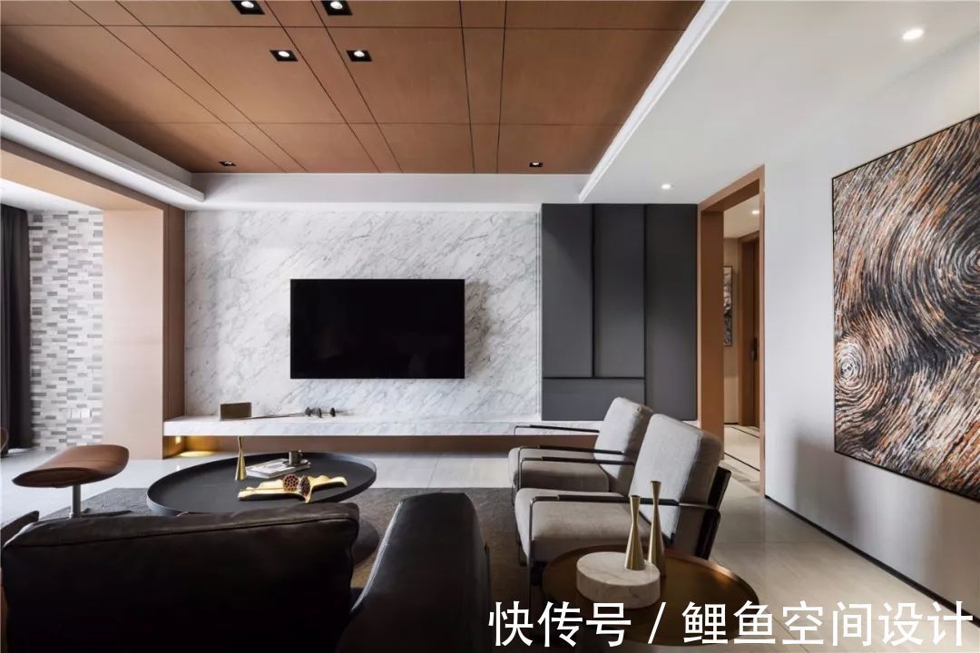 电视|用石材装电视墙,原始粗犷的质感,自然而又高档