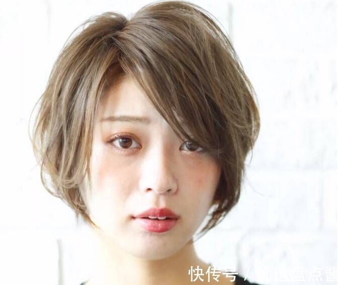 短发|头大女生要避免这4款发型,不仅显脸大还老气!