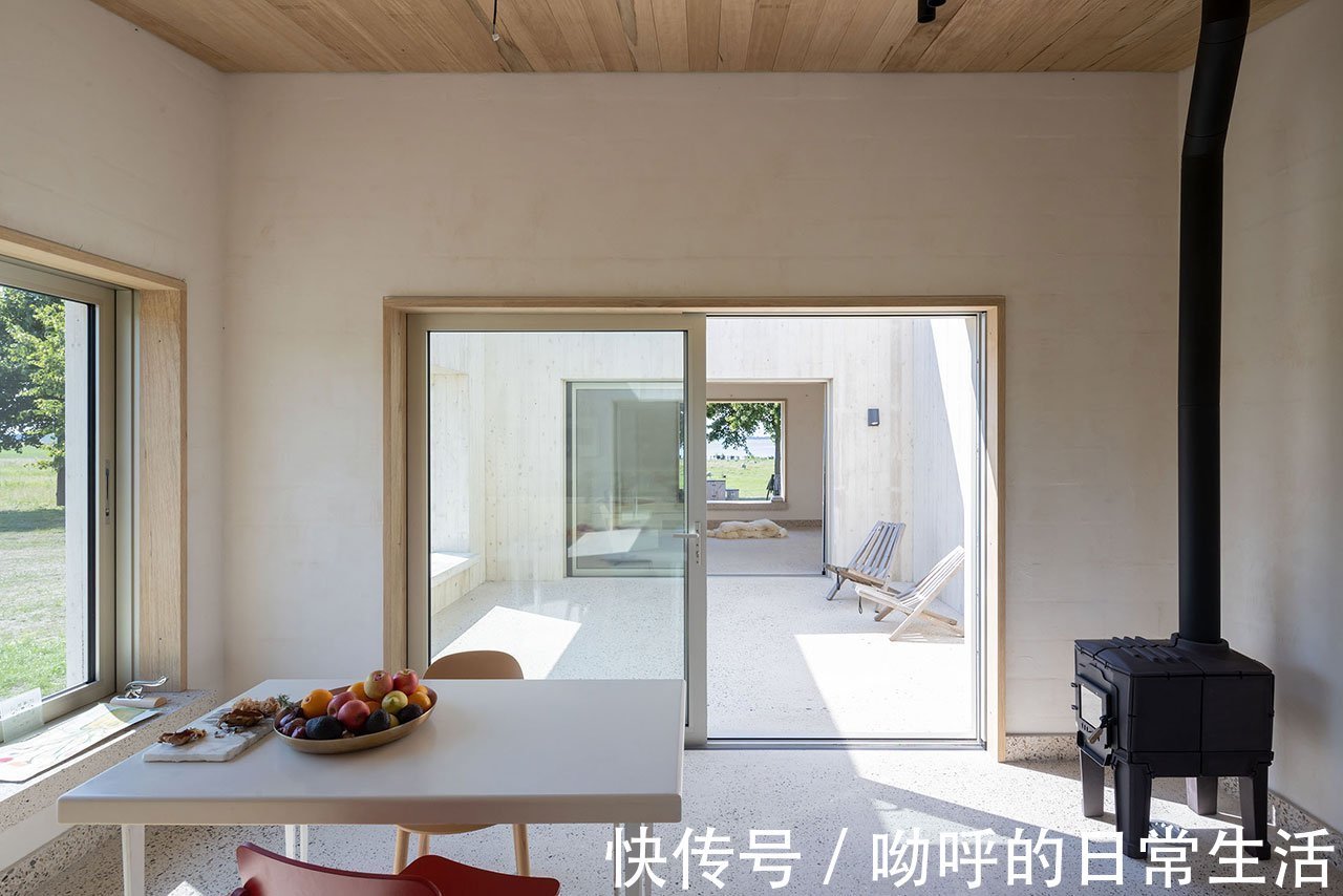 混凝土|2021年BNA最佳建筑奖:德科特·范·沙伊克设计极简主义住宅