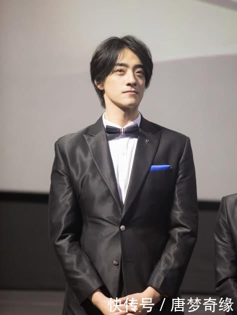 郑云龙 郑云龙谈爱情的标准,理想的爱情有三个特点