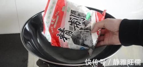 贴春联别用胶带了,教你一个简单的方法,美观又牢固,撕下不留痕