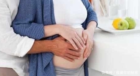 妈妈|25岁孕妇为顺产,不分昼夜走路锻炼,孩子出生后全家人泪目