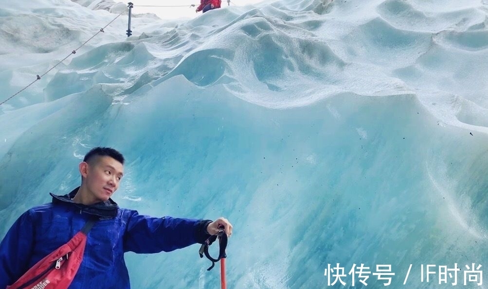 腹肌|颜值与身材俱佳的90后型男，结实的腹肌和胸肌让人心动！