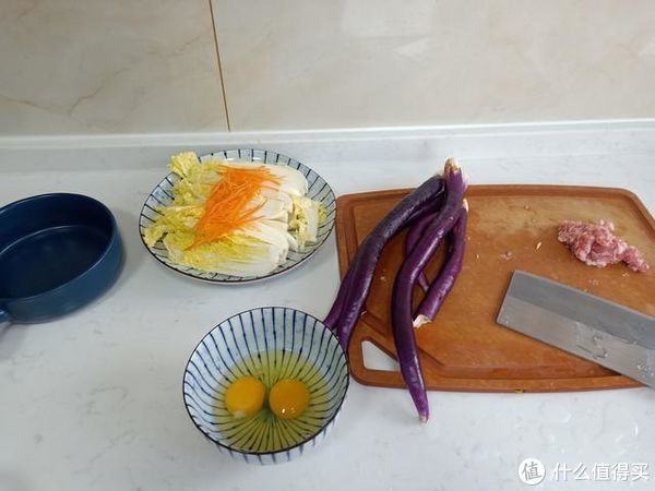 妈妈|做个懒妈妈，4个蒸菜一起出，鲜美又省事儿，成本不到20元