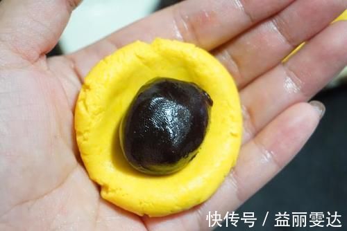 用量|老人孩子都爱吃的南瓜糯米糍,做法很简单,香甜软糯不粘牙